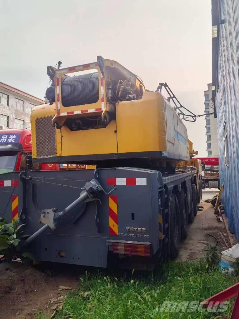 XCMG XCA300 Żurawie szosowo-terenowe