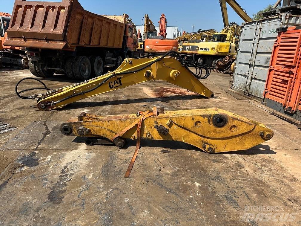 CAT 214 B FT boom Koparki kołowe