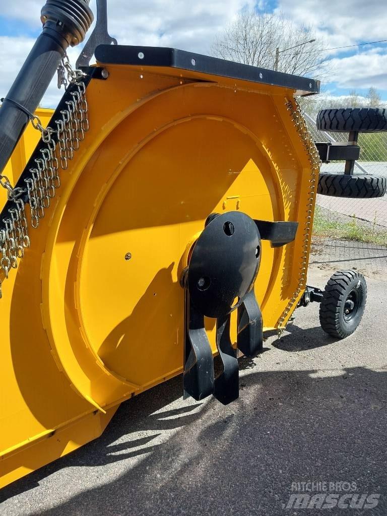 McConnel SR460 Kosiarki łąkowe i wykaszarki
