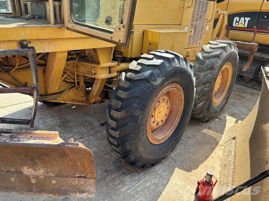 CAT 12 H Równiarki