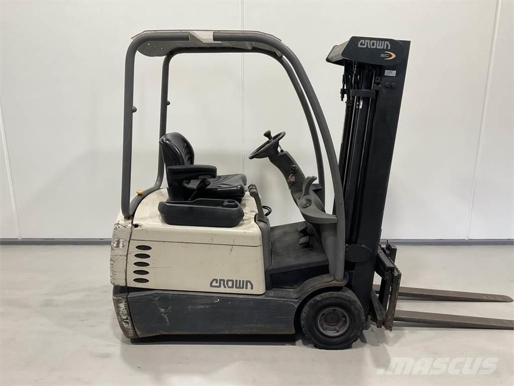 Crown SC3220-1,3 Wózki elektryczne