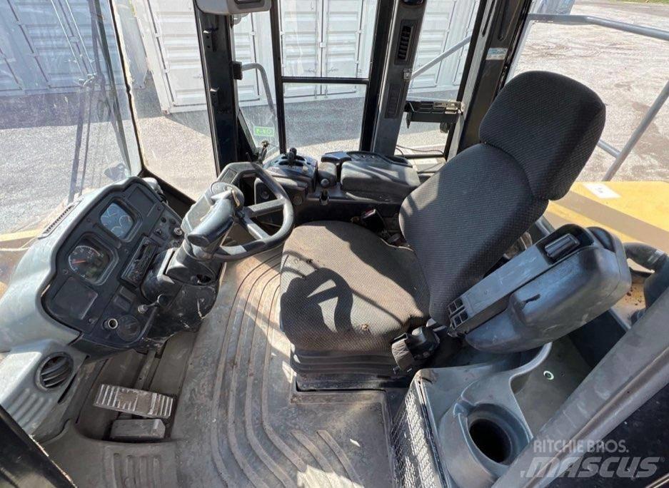 CAT 980G Ładowarki kołowe