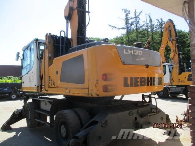 Liebherr LH 30 M Koparki przeładunkowe
