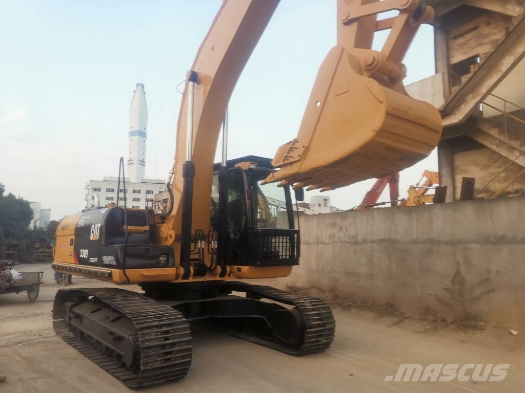 CAT 330 D Koparki gąsienicowe