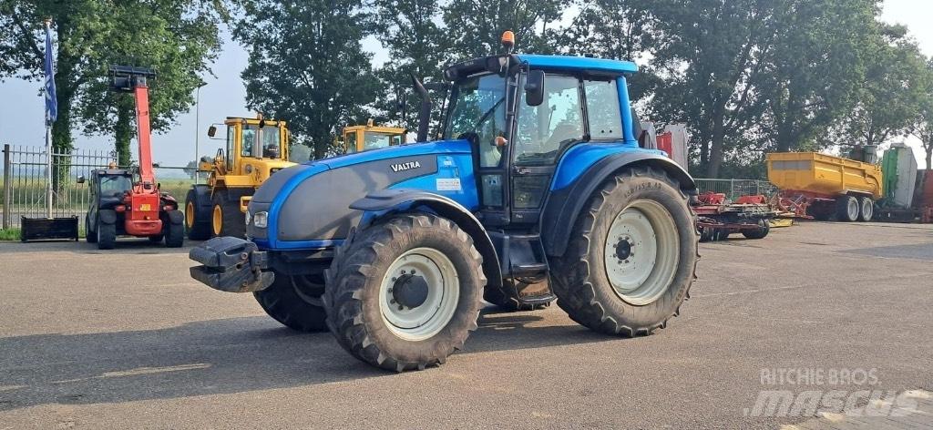 Valtra T160 Ciągniki rolnicze