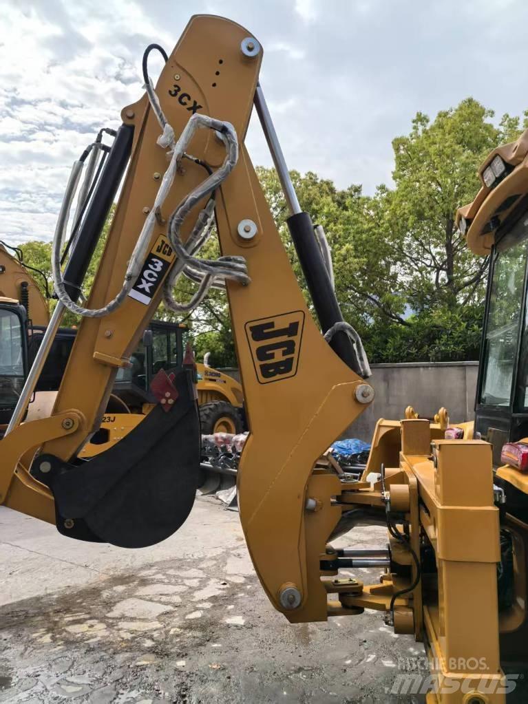JCB 3 CX Koparko-ładowarki