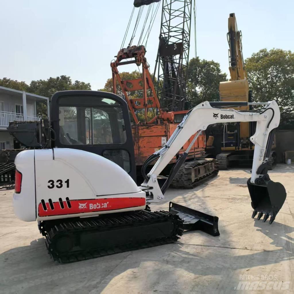Bobcat 331 Minikoparki
