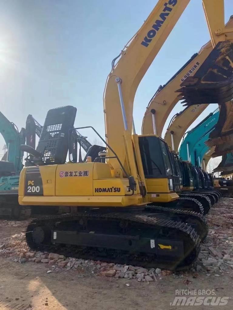 Komatsu pc200 Koparki gąsienicowe