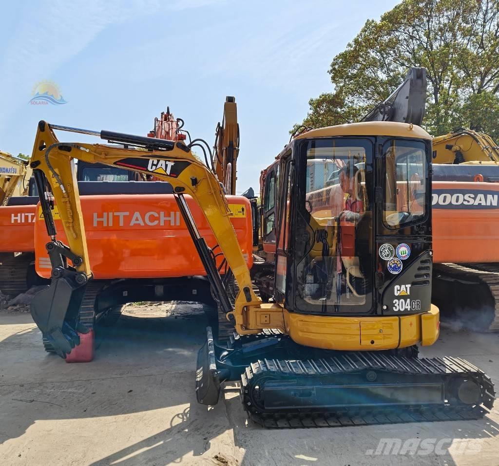 CAT 304 Minikoparki