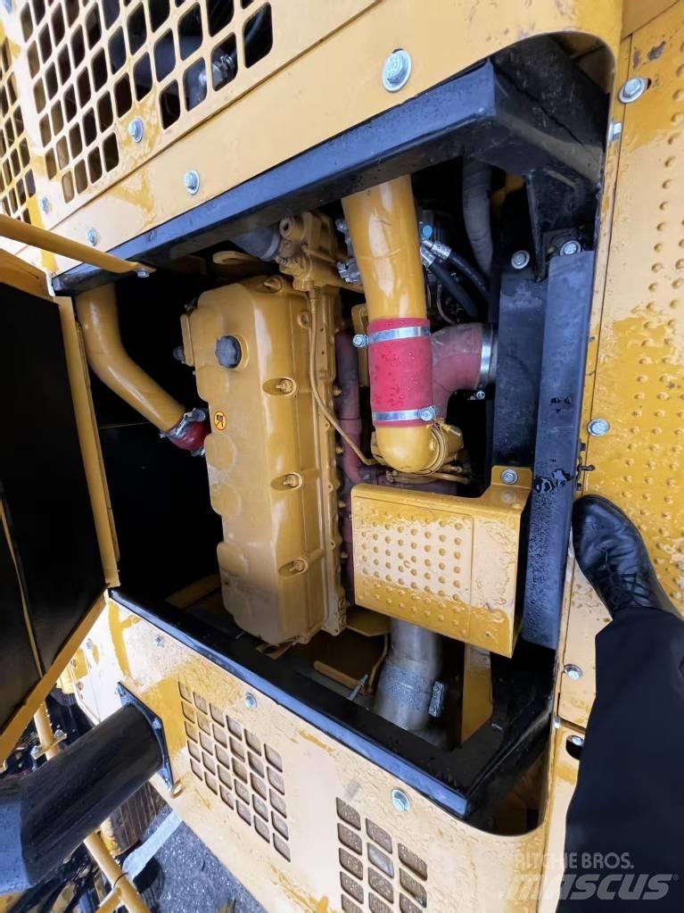 CAT 349 D2 Koparki gąsienicowe