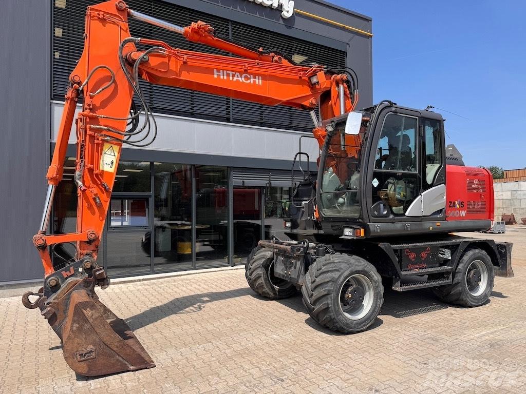 Hitachi 140W Koparki kołowe