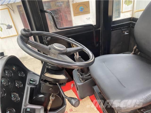 CAT 966H Ładowarki kołowe