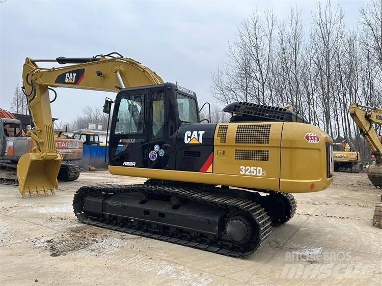 CAT 325D2 Koparki gąsienicowe