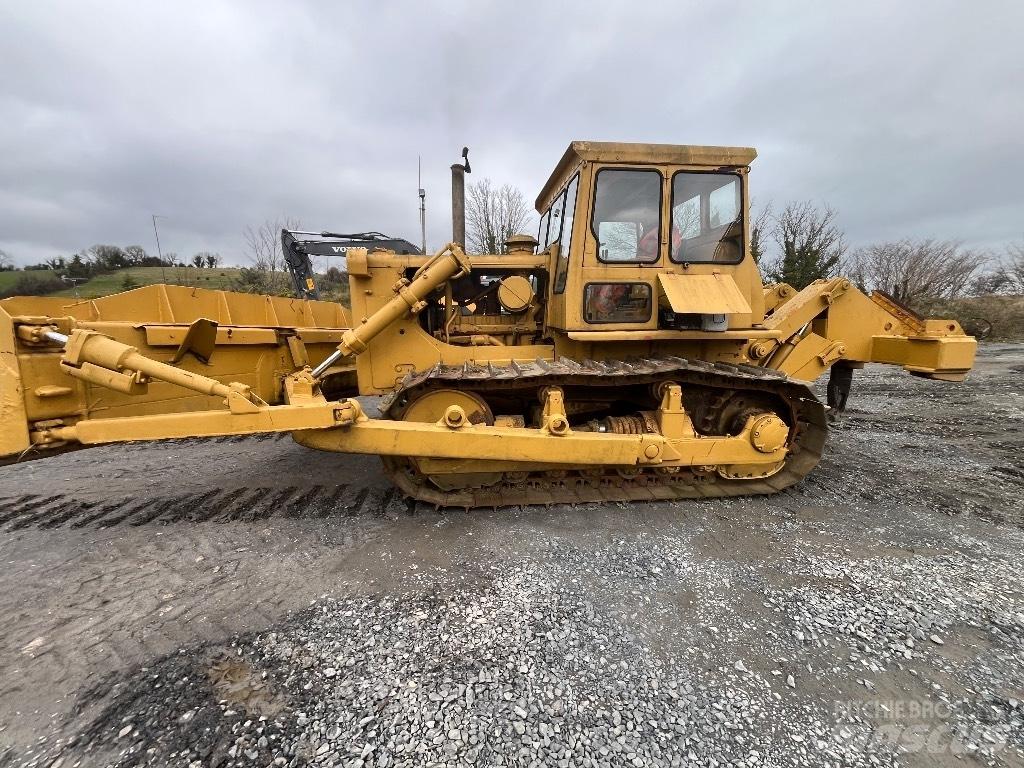 CAT D 7 Spycharki gąsienicowe
