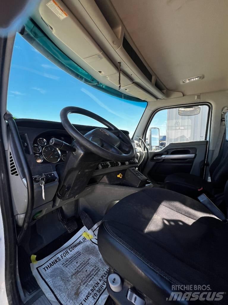 Kenworth T880 Kombi / koparki ssące