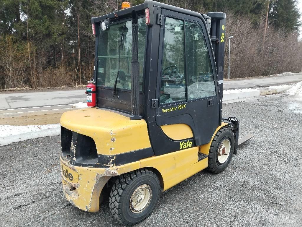 Yale GDP30VX E2345 Wózki Diesla