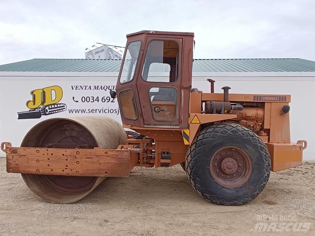 CASE W 1102 Zagęszczarki gruntu