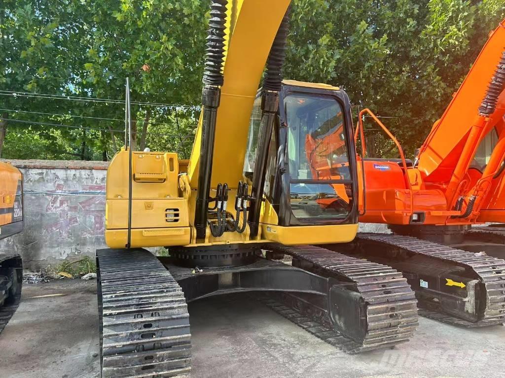 CAT 320 CL Koparki gąsienicowe