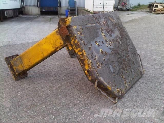 CAT 990 II Ramy i zawieszenie