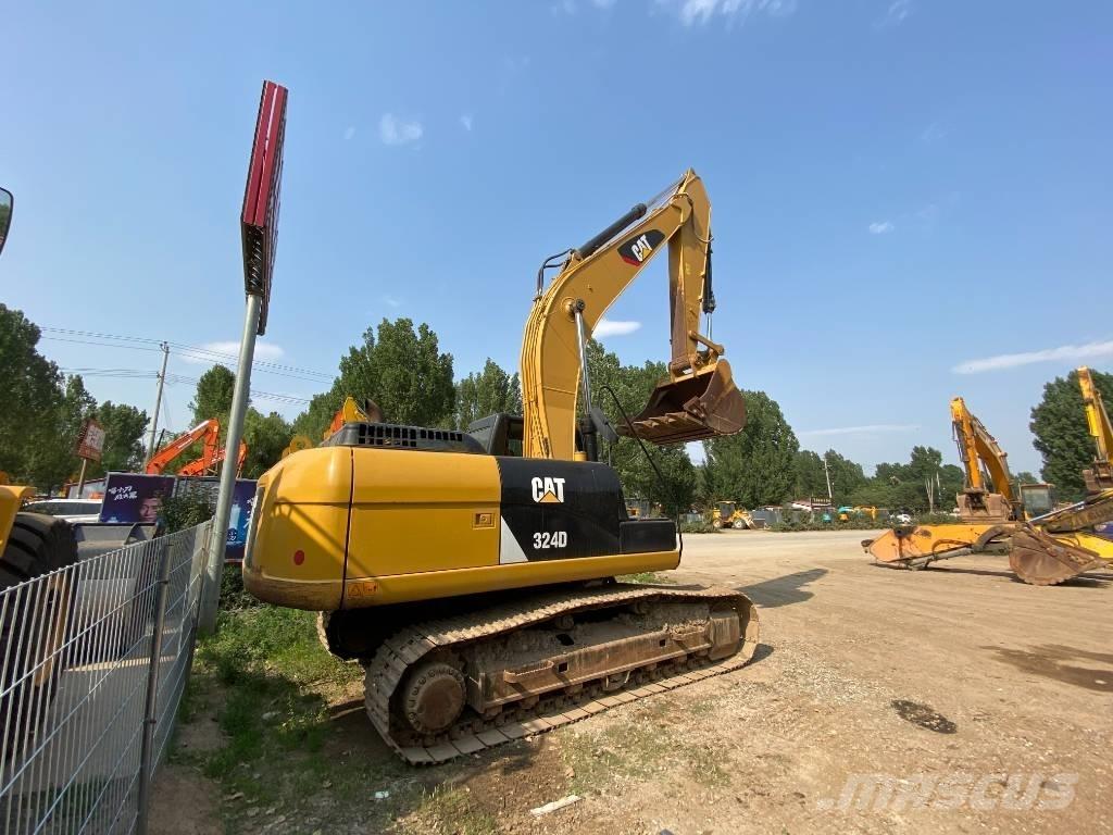 CAT 324D Koparki gąsienicowe