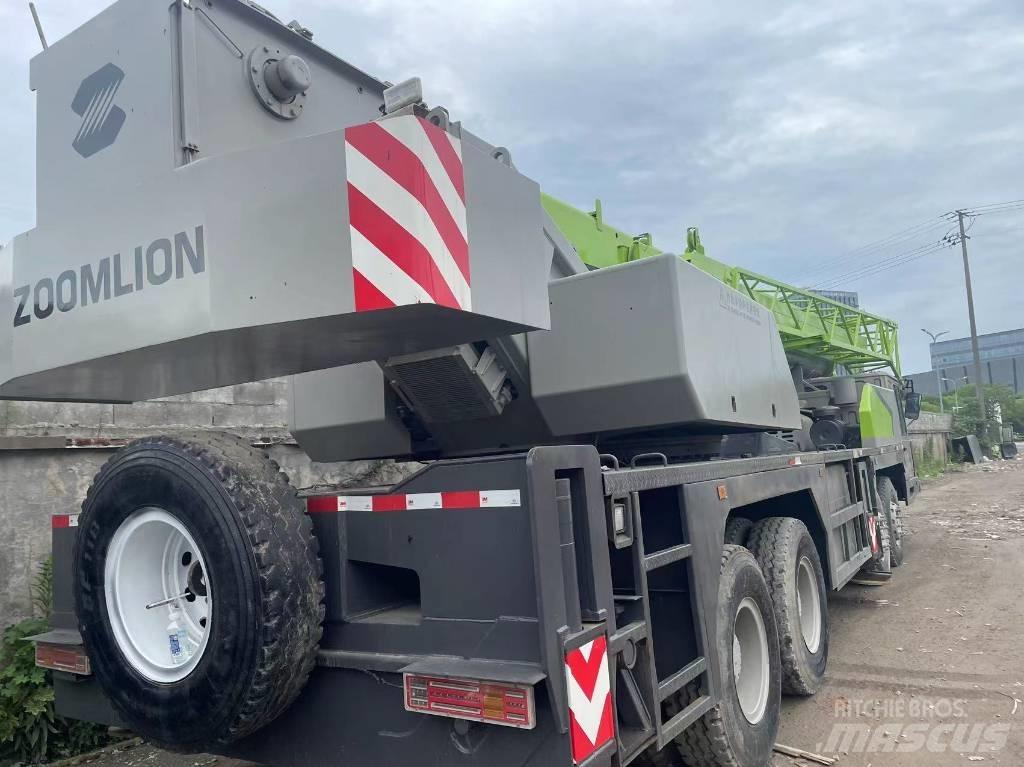 Zoomlion ZTC500 Żurawie szosowo-terenowe