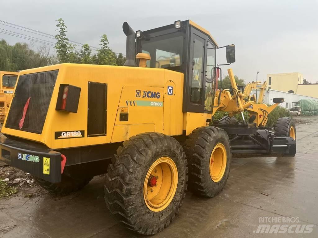 XCMG GR 180 Równiarki