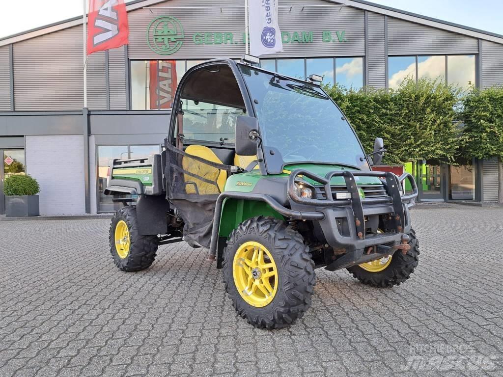 John Deere Gator Pojazdy terenowe