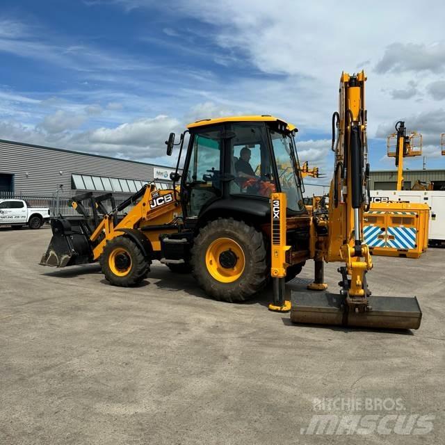 JCB 3CX Plus Koparko-ładowarki