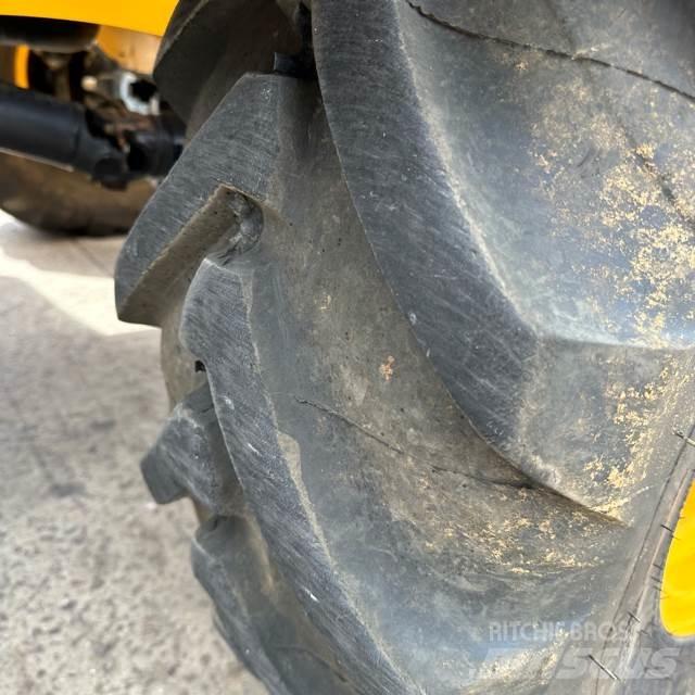 JCB 3CX Plus Koparko-ładowarki