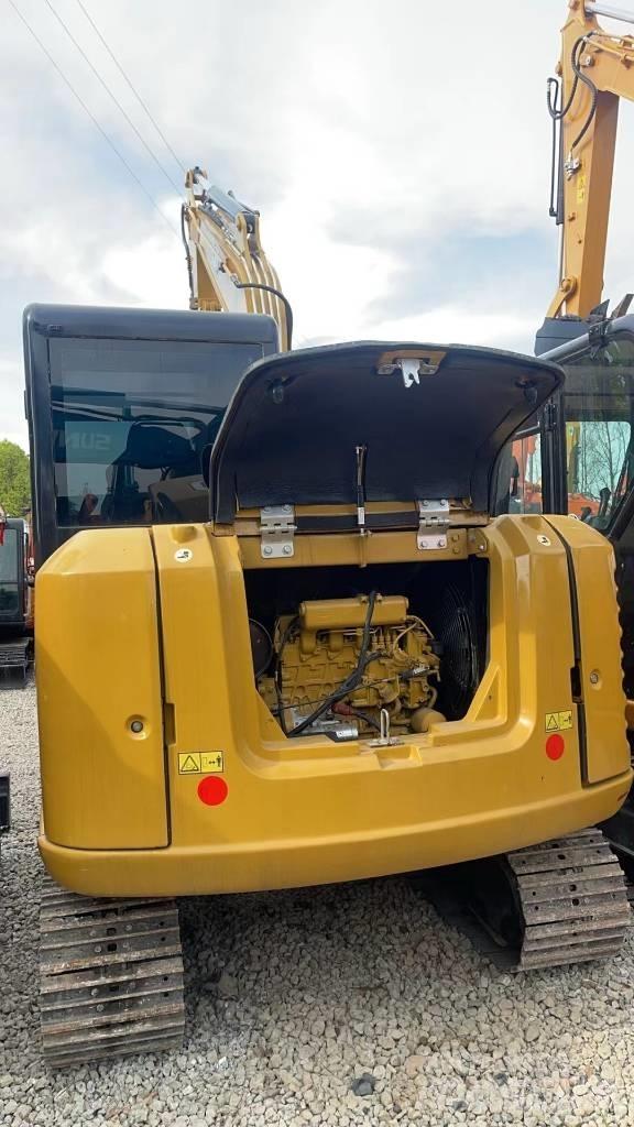 CAT 306 Minikoparki