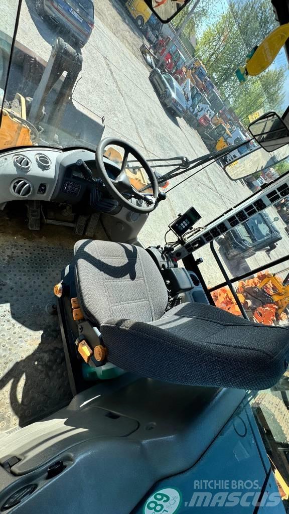 Volvo L 90 F Ładowarki kołowe