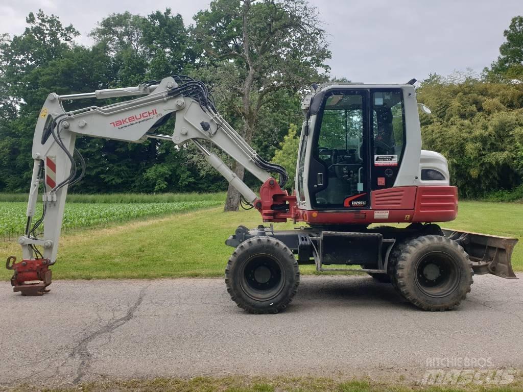 Takeuchi TB295W Koparki kołowe