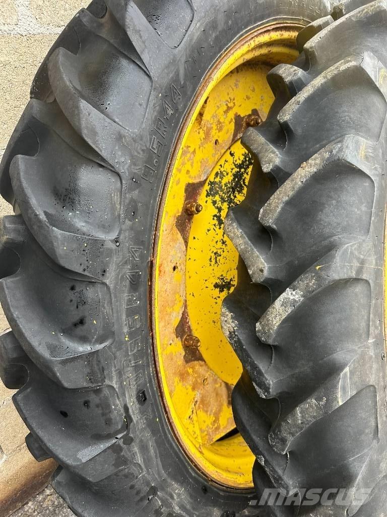 Alliance 230/95R44 Opony, koła i felgi