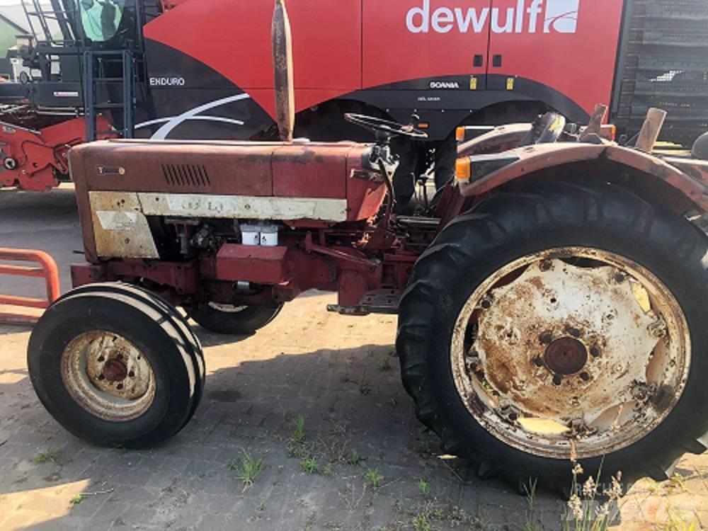 IH 453 Ciągniki rolnicze
