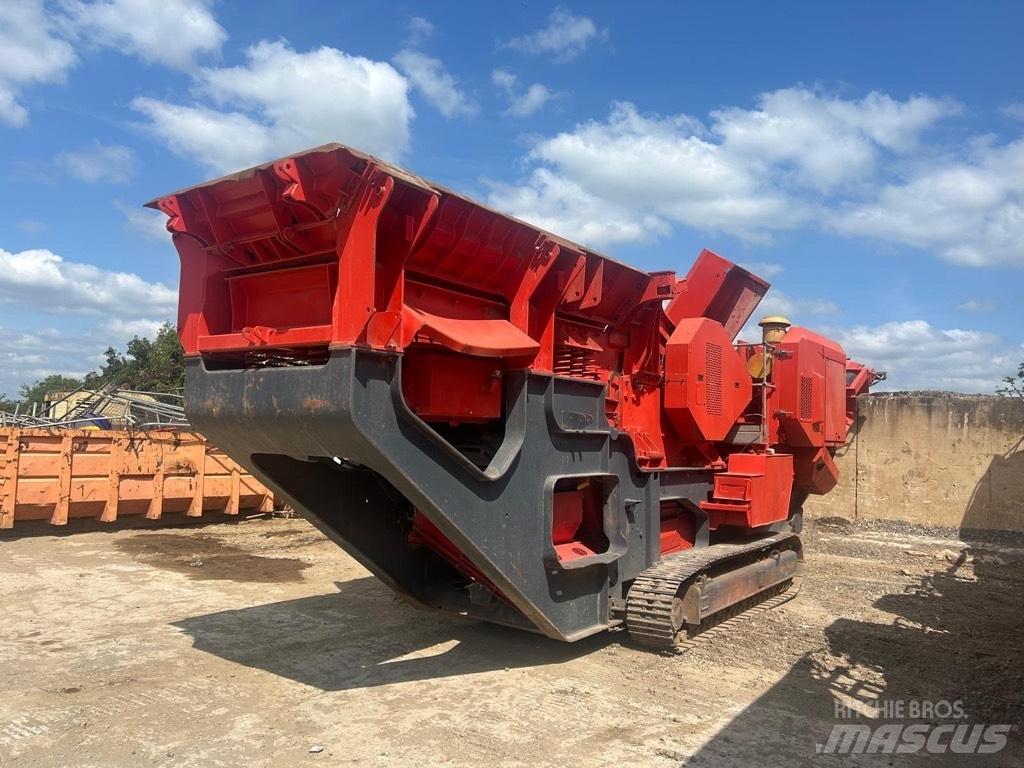 Finlay J 1160 Kruszarki mobilne
