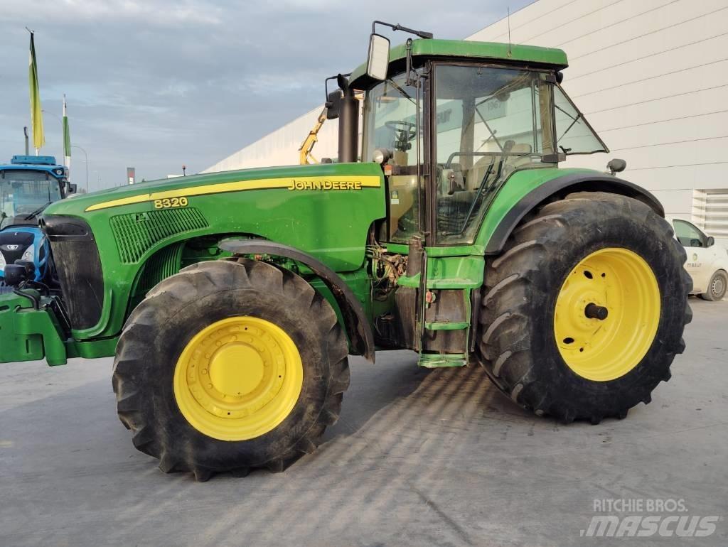 John Deere 8320 Ciągniki rolnicze