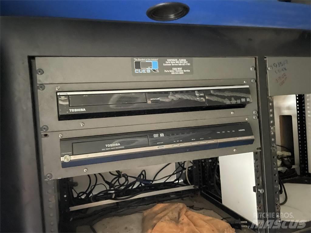 Ford F550 XL Maszyny budowlane - Inne