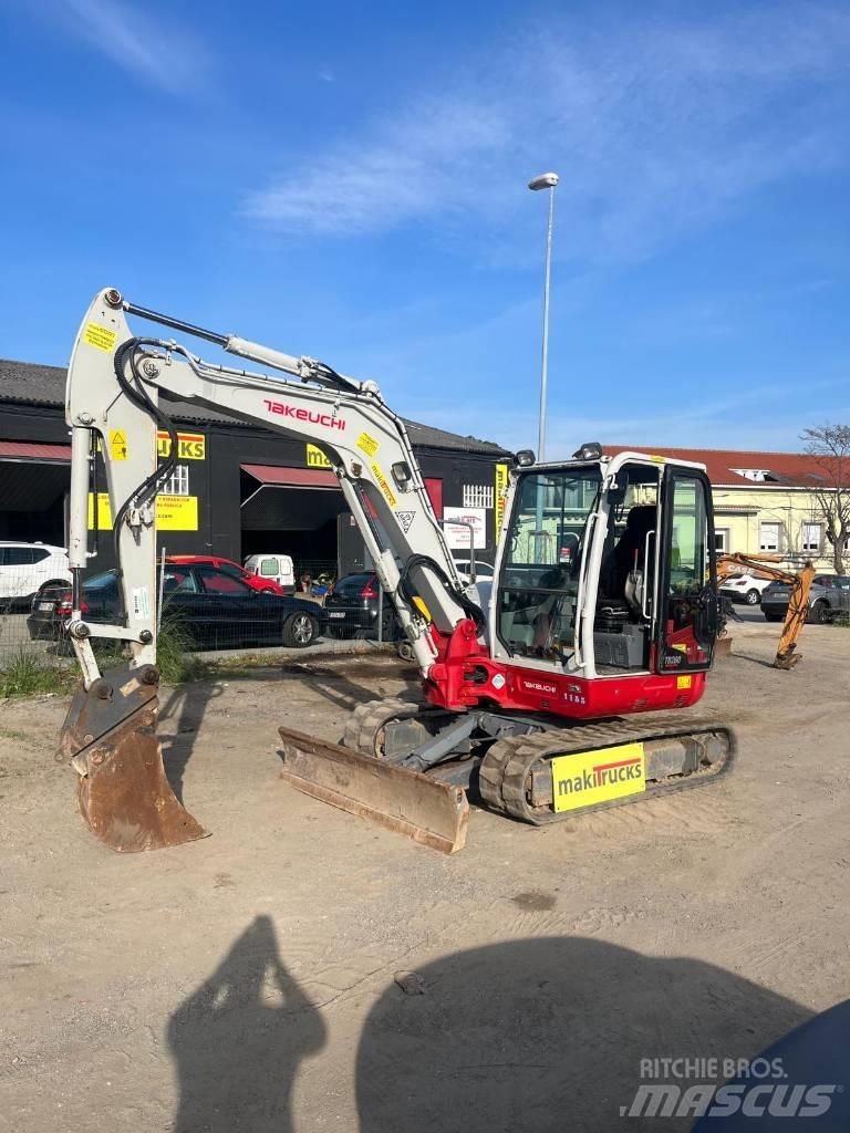 Takeuchi TB260 Minikoparki