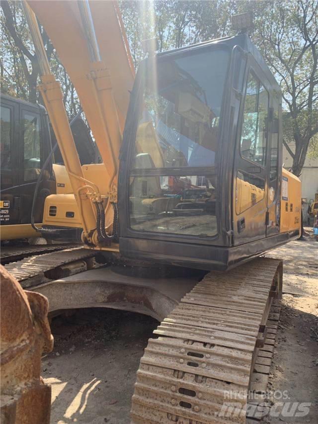 Hyundai R215-7 Koparki gąsienicowe