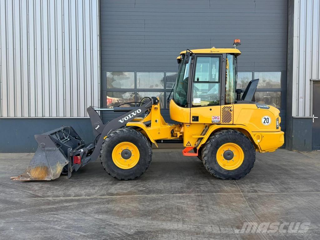 Volvo L30G Ładowarki kołowe