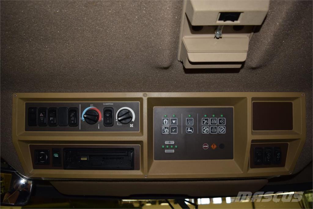 John Deere 7400 Sieczkarnie samojezdne