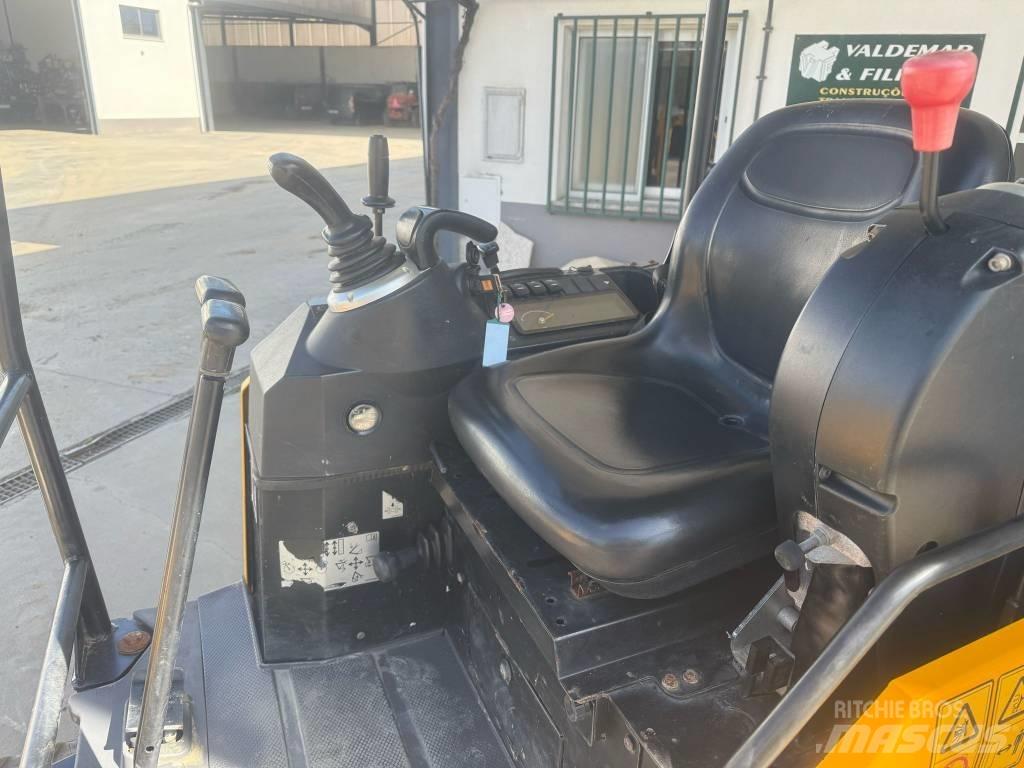 JCB 16 C-1 Minikoparki