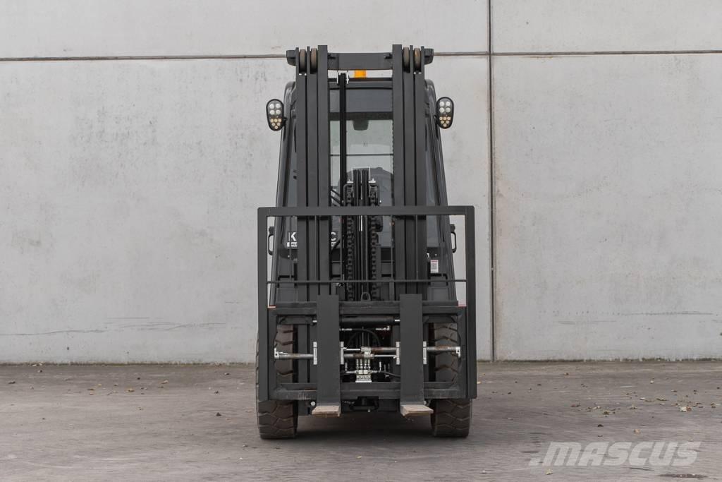 Manitou MI 30 D Wózki Diesla