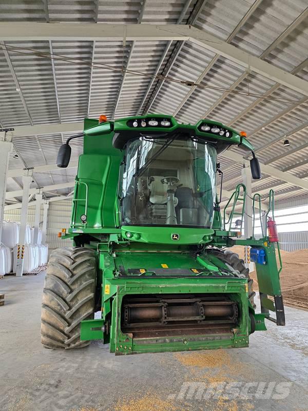 John Deere T 660 Kombajny zbożowe