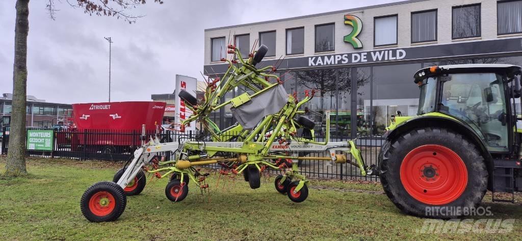 CLAAS Volto 1320 T Zgrabiarki i przetrząsacze