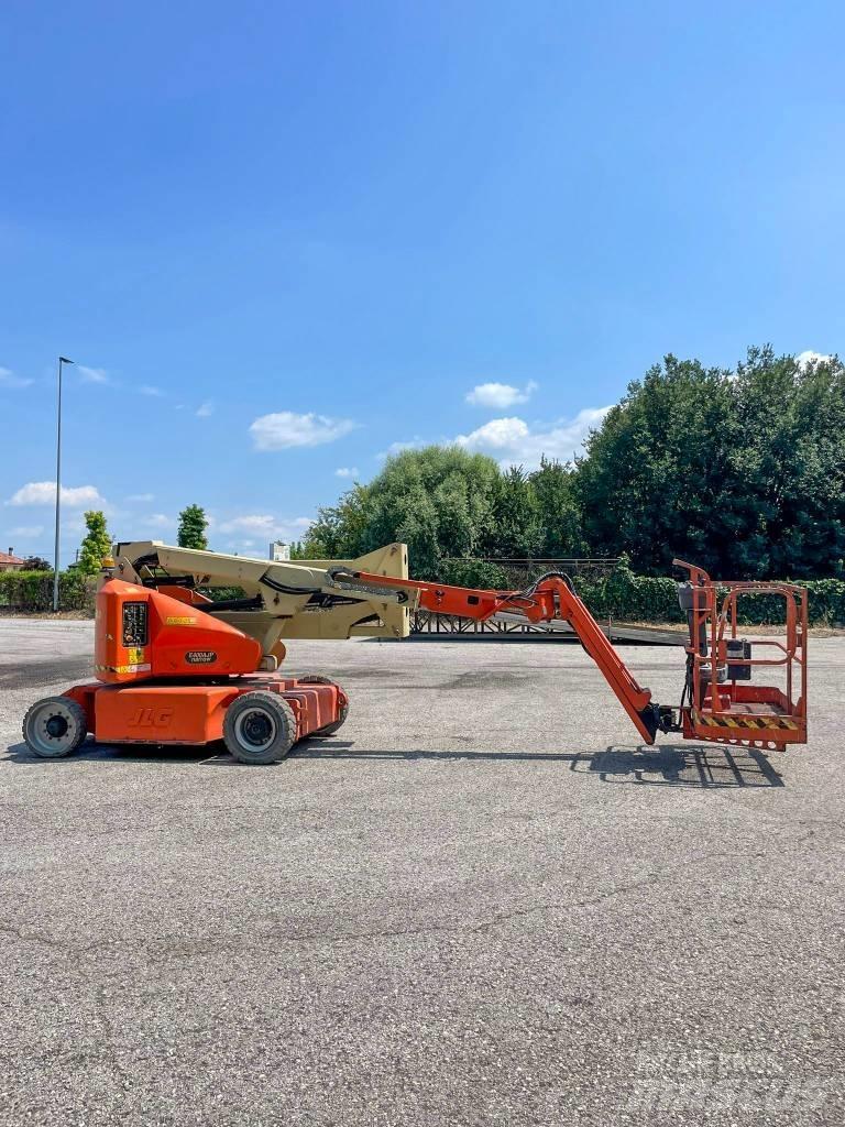 JLG E 400 AJP Podnośniki przegubowe