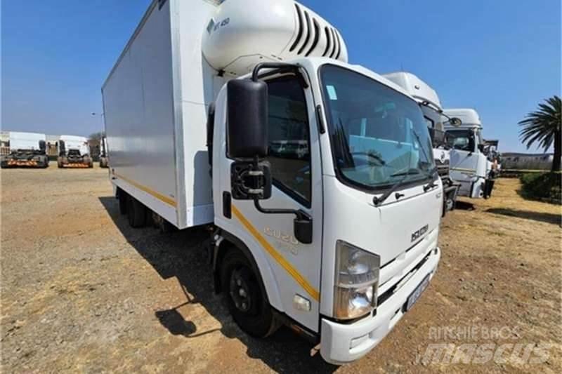 Isuzu NQR Inne