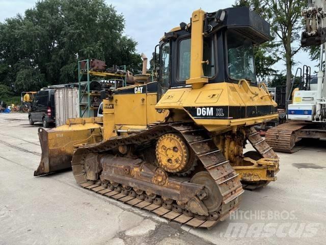 CAT D 6 M XL Spycharki gąsienicowe