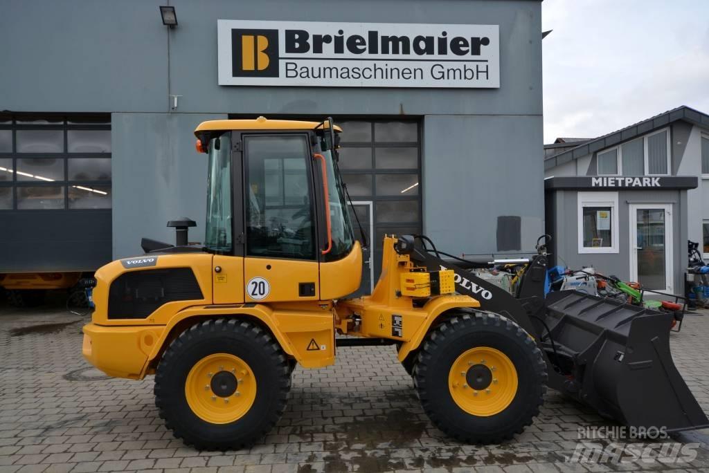 Volvo L 30 H Ładowarki kołowe
