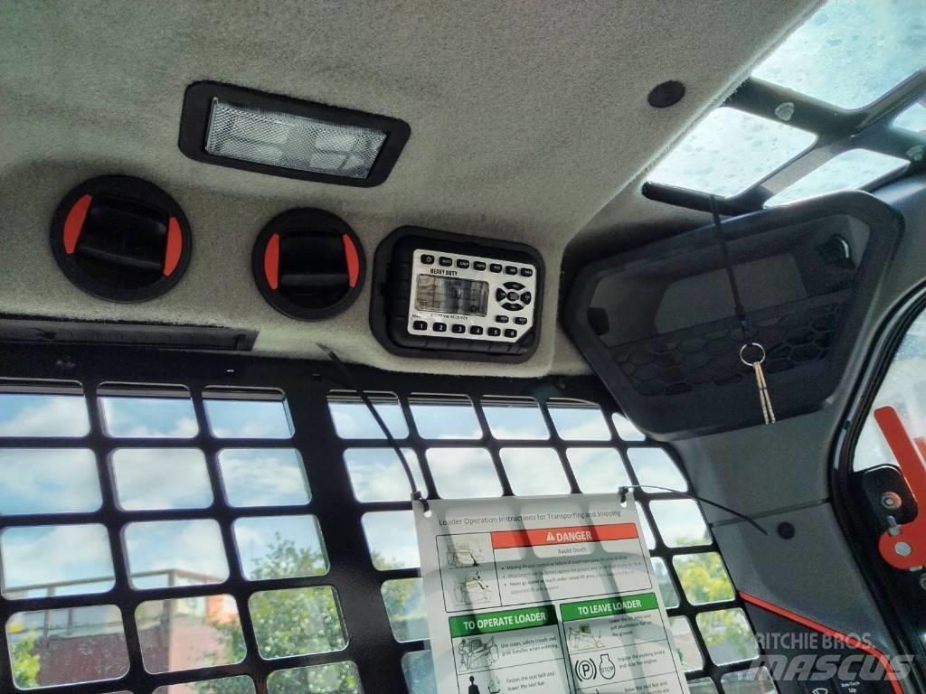 Bobcat T86 Ładowarki gąsienicowe